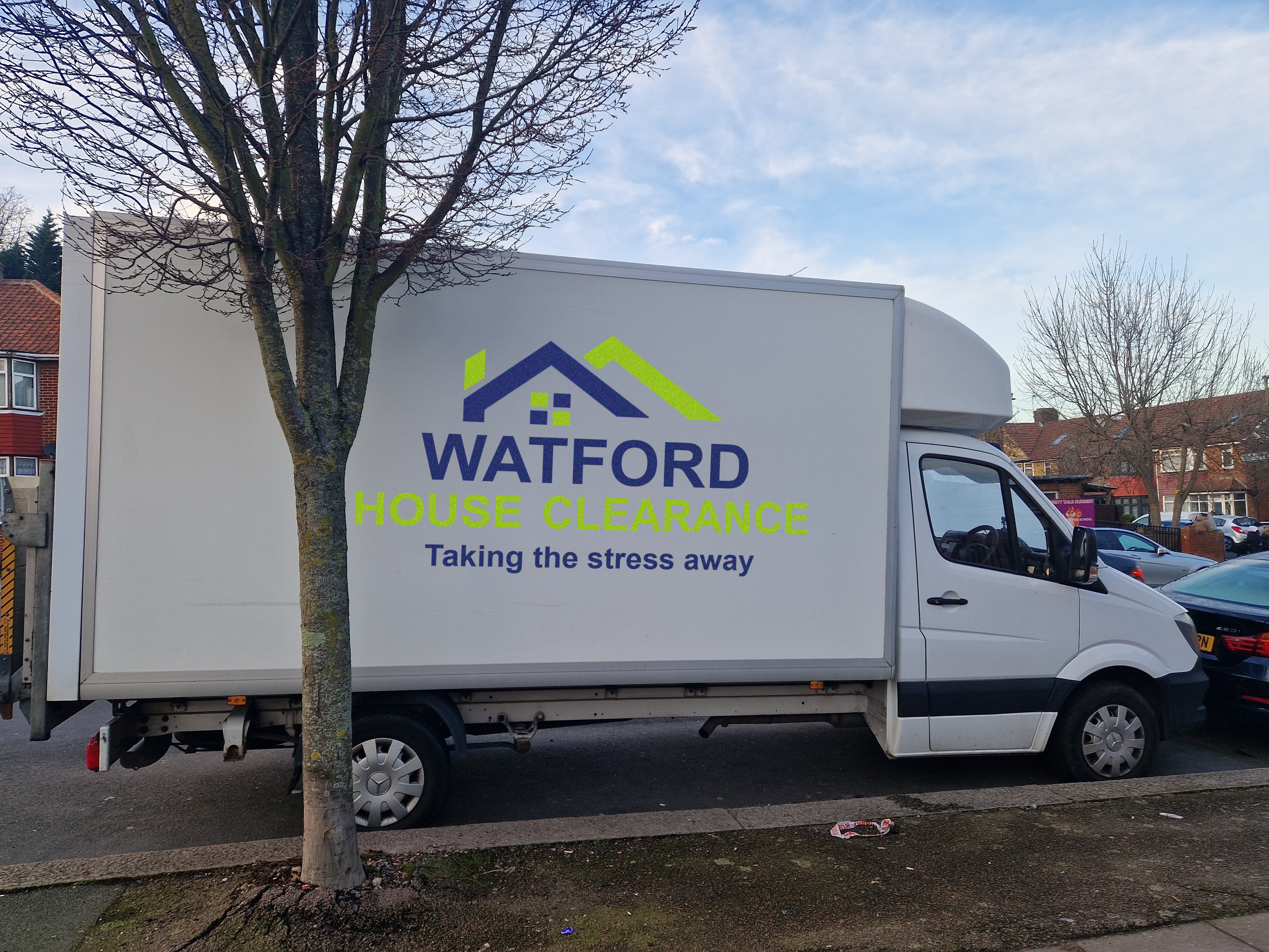 house clearance watford removals man and van London Property Clearance Van